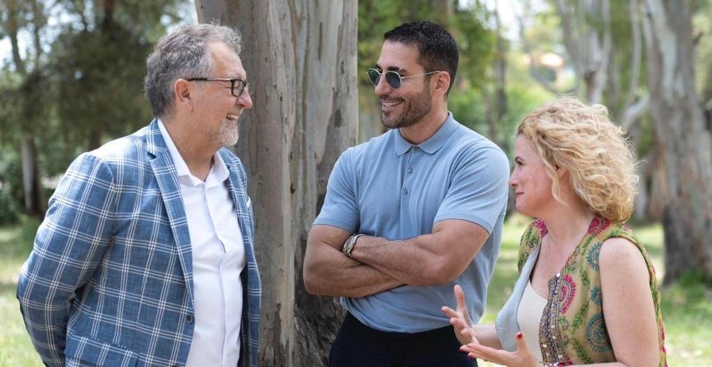 La Diputació de Castelló presenta a l'actor Miguel Ángel Silvestre com a nova imatge per a la promoció turística de la província