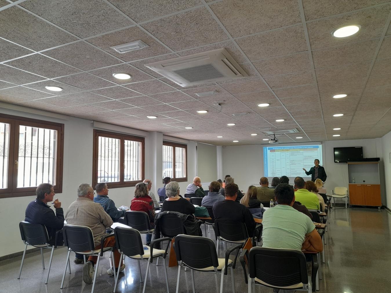 La Diputación y Facsa forman en buenas prácticas a profesionales municipales de distintas localidades de Castellón