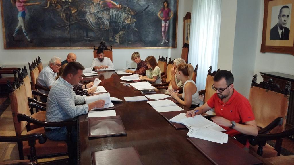 La Diputació de Castelló aprova l'oferta d'ocupació de 2023 per a la provisió de la totalitat de les vacants de la RPT en el Consorci Provincial de Bombers