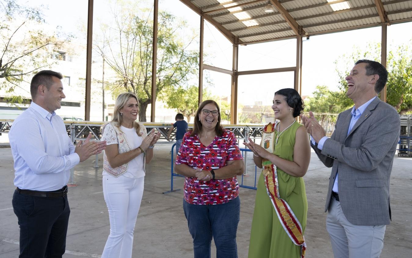 Marta Barrachina ensalza la necesidad de dar voz a los castellonenses y de trabajar desde la unidad en la primera ‘mascletà’ para celebrar el 9 de Octubre