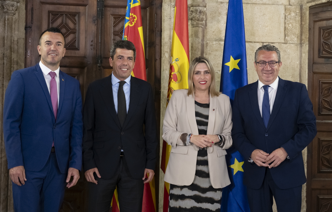 Marta Barrachina recolza l'acord amb el Consell de Carlos Mazón per al foment de la participació ciutadana, la transparència i el bon govern en l'àmbit local