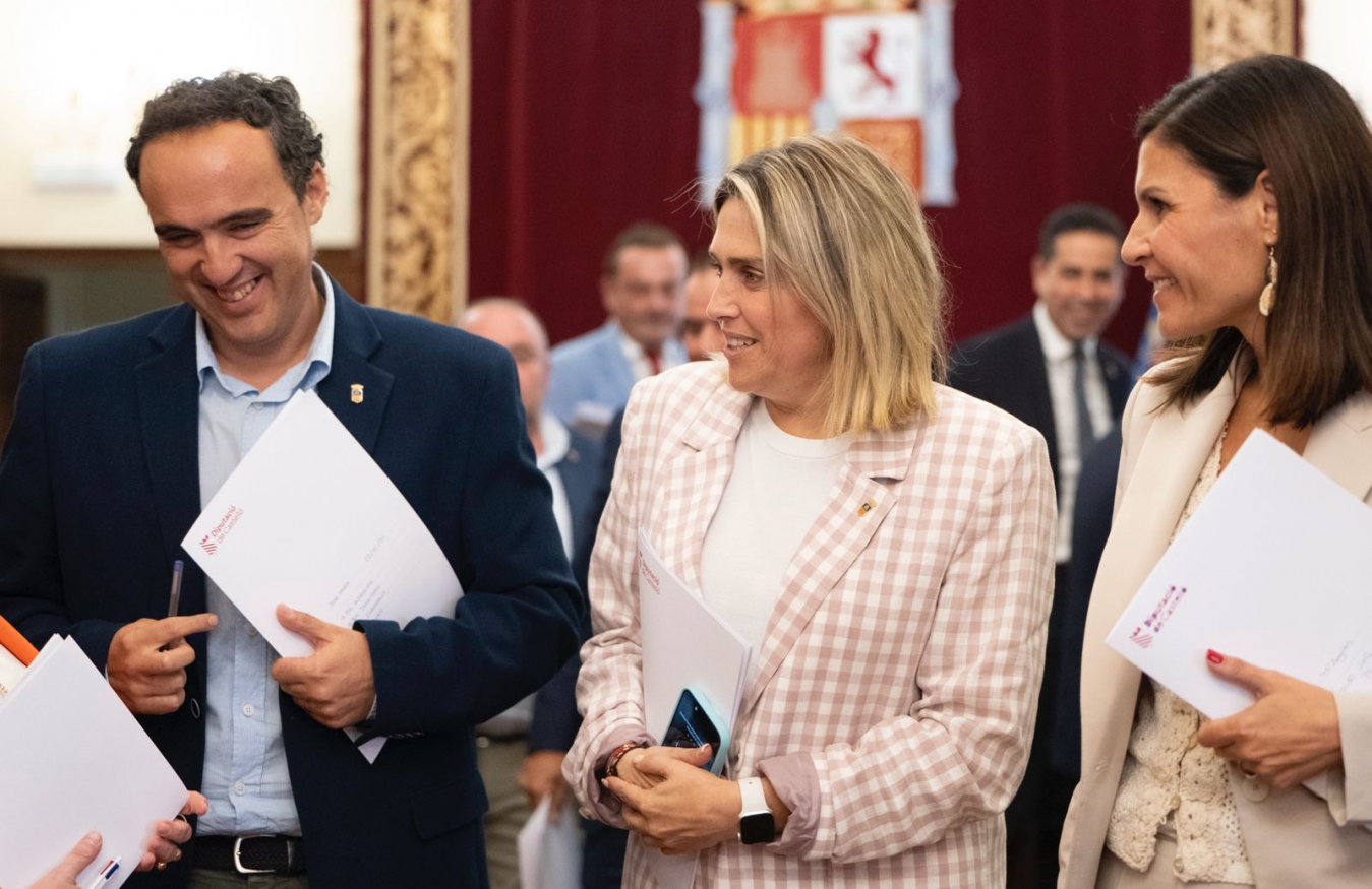 La Diputación de Castellón mejora la eficiencia energética en el alumbrado público de 22 municipios de menos de 500 habitantes con una inversión superior a un millón de euros
