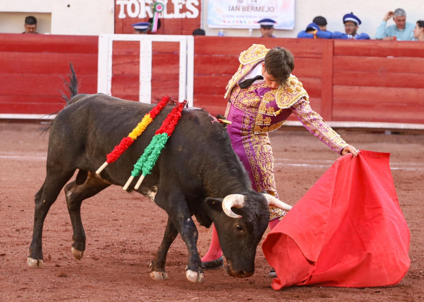 Ian Bermejo representa a la Escuela Taurina de la Diputación de Castellón en el encuentro mundial de Escuelas Taurinas
