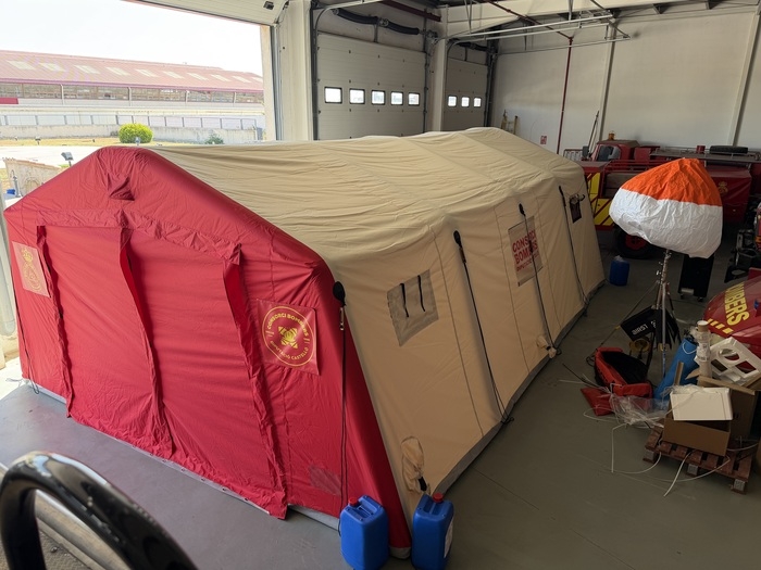 El Consorci de Bombers amplia les capacitats logístiques d'infraestructures de suport al PMA amb l'adquisició d'una nova carpa de desplegament ràpid