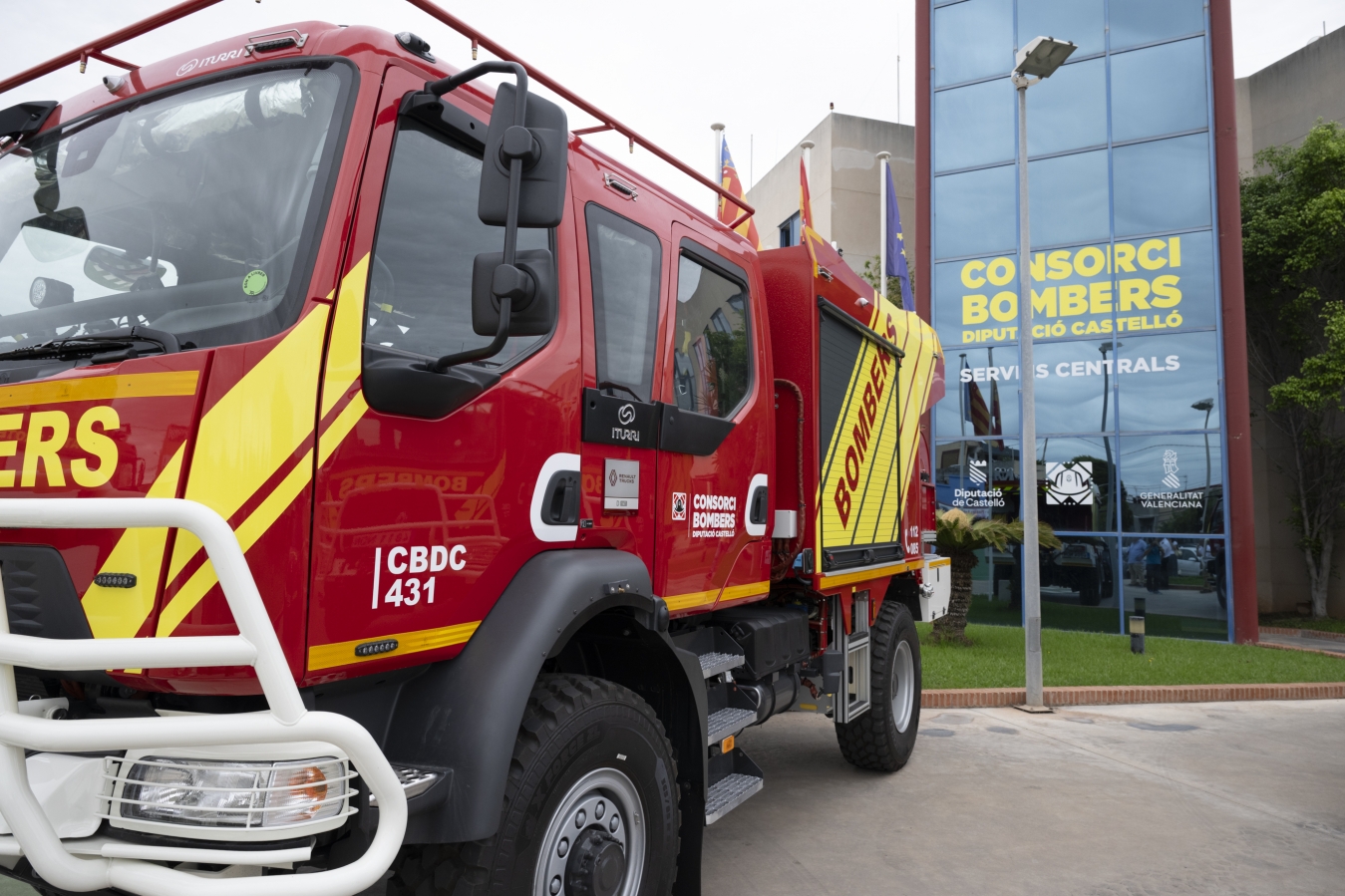 El Consorcio de Bomberos de la Diputación despliega un dispositivo preventivo de seguridad ante el paso de La Vuelta por la provincia